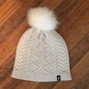 Smartwool poof hat (NEW)